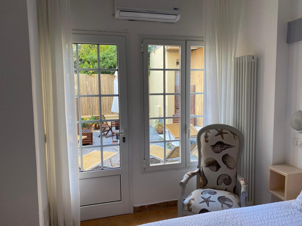 Residence Villa Ombrosa สโปตัวร์โน ภายนอก รูปภาพ