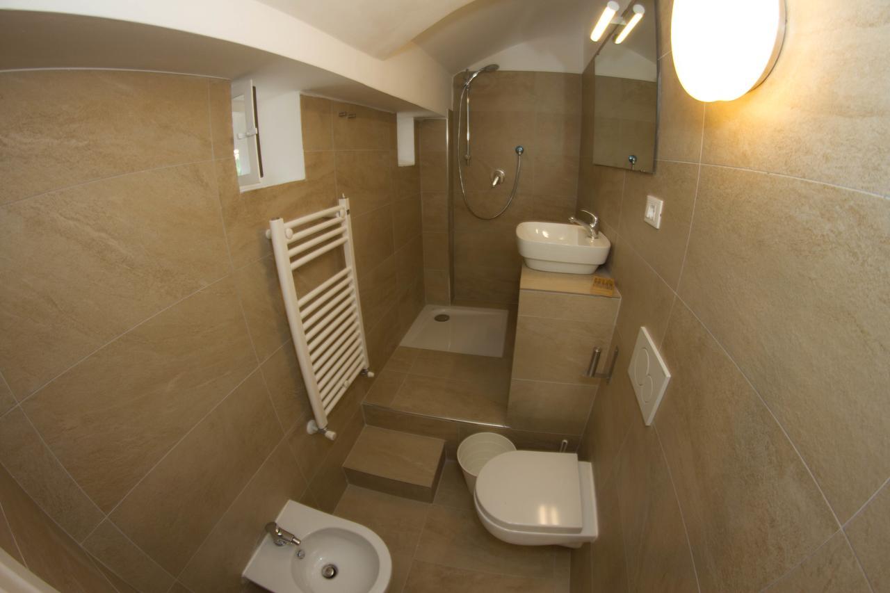 Residence Villa Ombrosa สโปตัวร์โน ภายนอก รูปภาพ