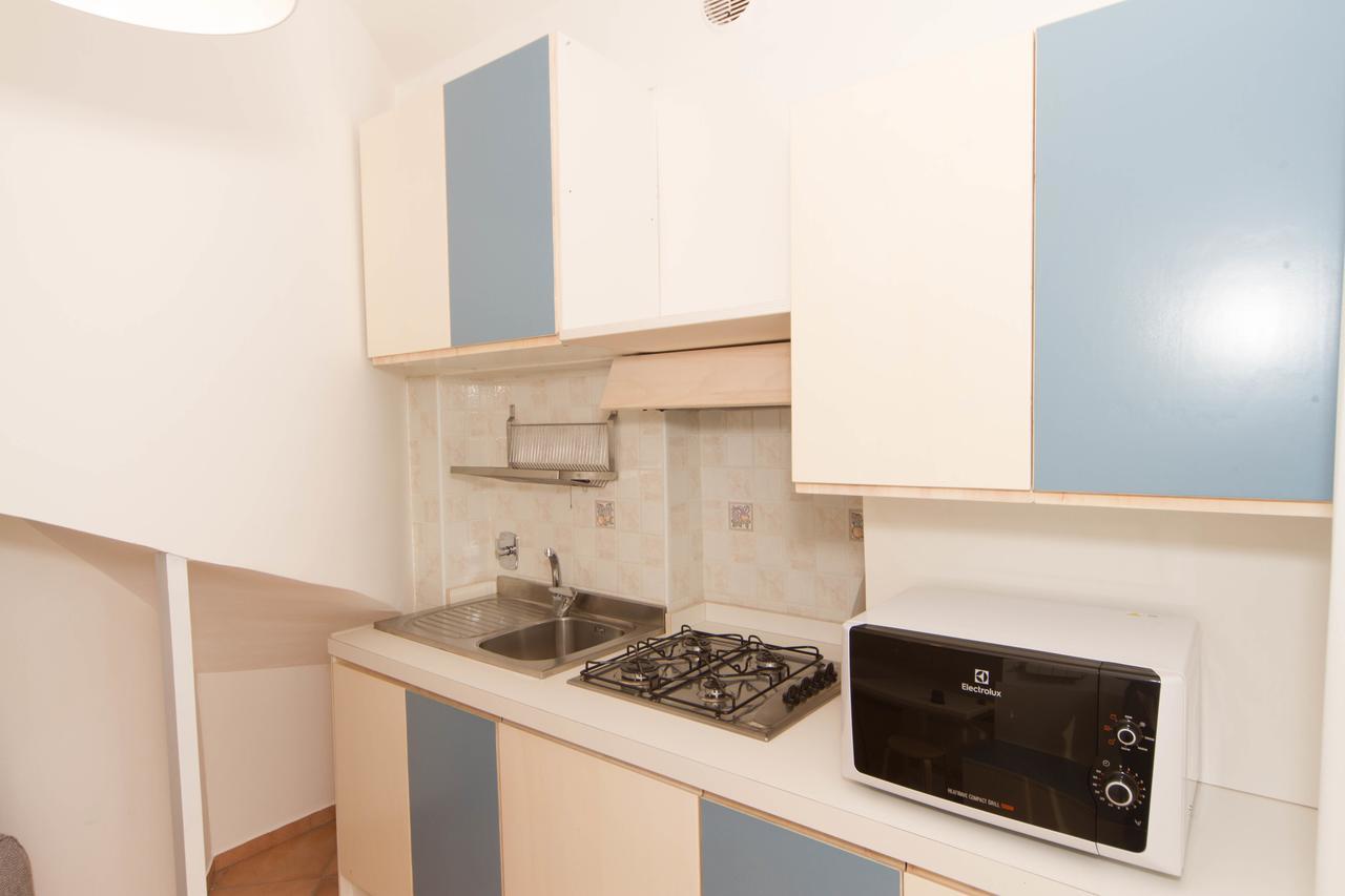 Residence Villa Ombrosa สโปตัวร์โน ภายนอก รูปภาพ